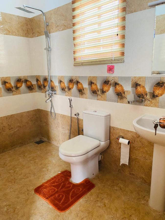 The Kingslayer Resort Negombo Exterior photo